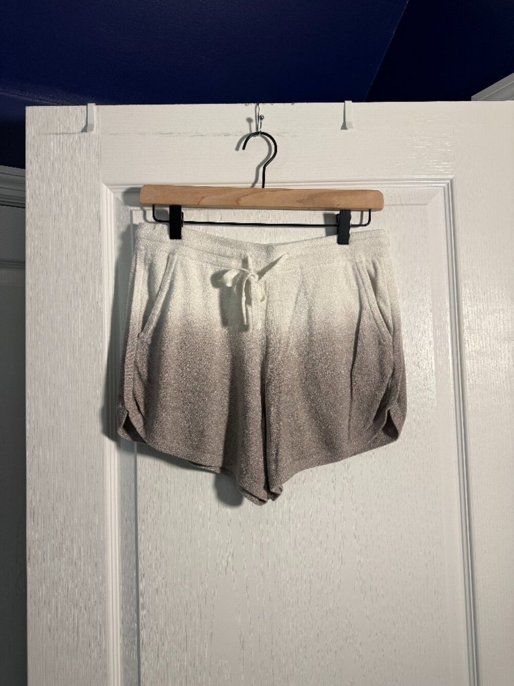 EUC - Barefoot Dreams Cozy Chic Ultra Lite Lounge Shorts - Small